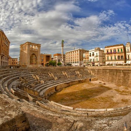 Mammasisi Rooms Lecce Zewnętrze zdjęcie
