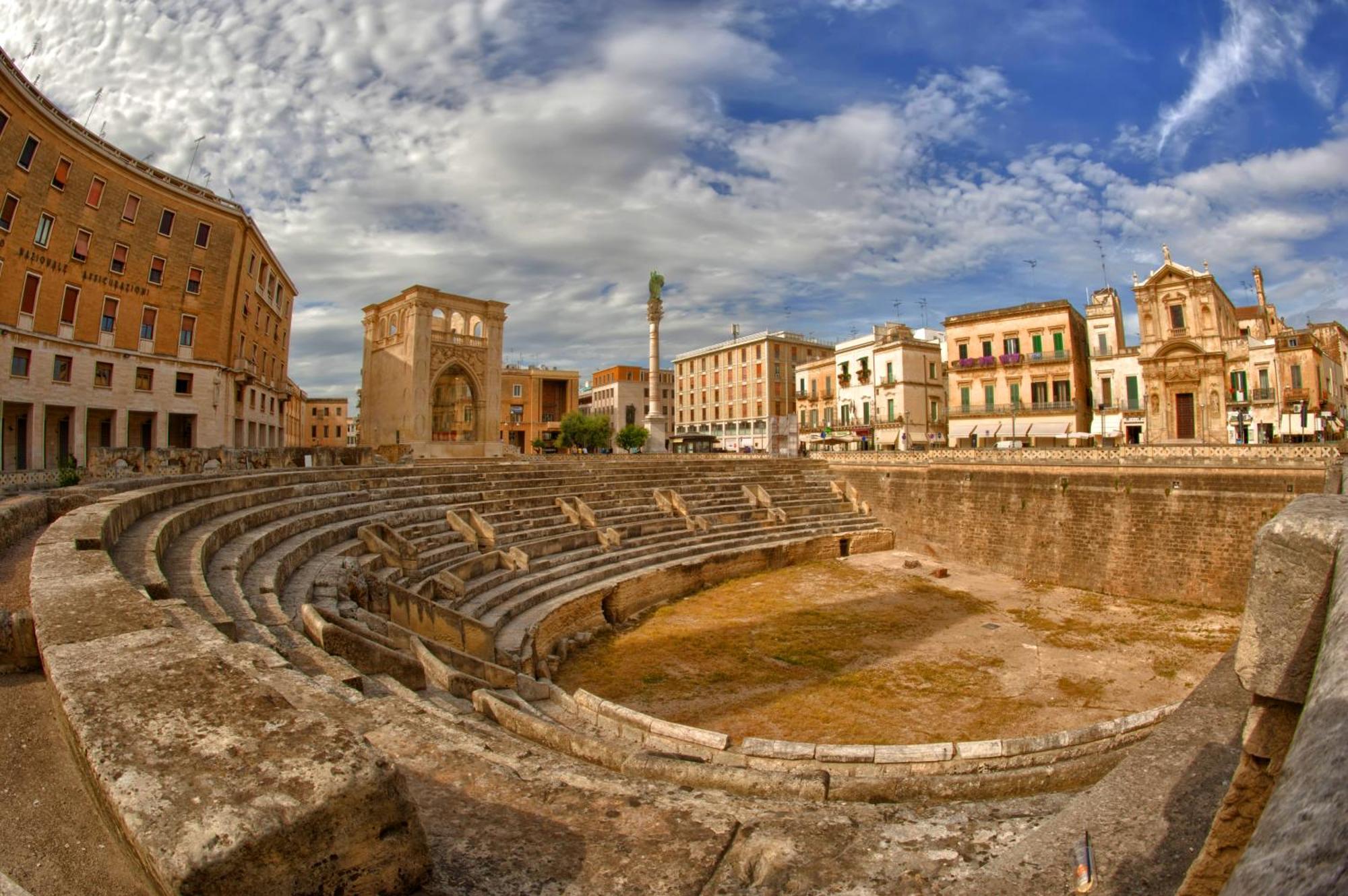Mammasisi Rooms Lecce Zewnętrze zdjęcie
